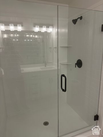 80 S MOONLIT RD, Mapleton, UT 84664