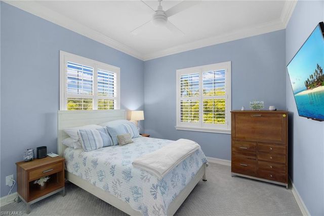 710 Bentwater CIR 204, Naples, FL 34108