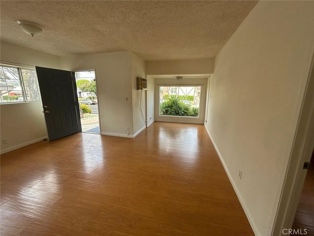 120 N Alhambra Ave A, Monterey Park, CA 91755