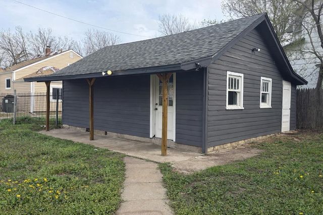 428 N Meridian Ave, Wichita, KS 67203