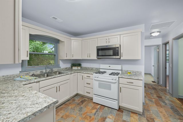 720 N Wayne Street, Waterloo, IN 46793