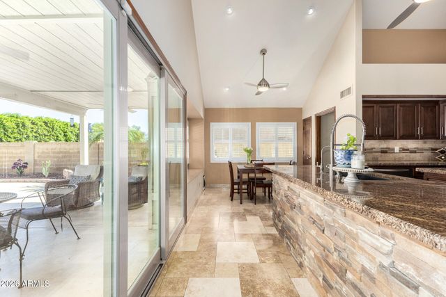 1942 E KRISTA Way, Tempe, AZ 85284