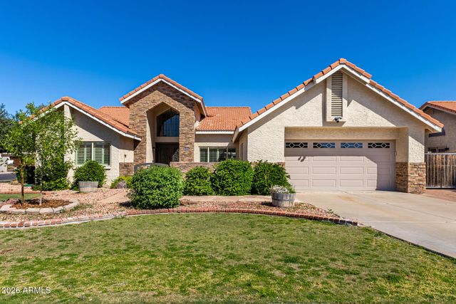 1942 E KRISTA Way, Tempe, AZ 85284