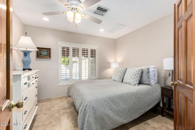 1942 E KRISTA Way, Tempe, AZ 85284