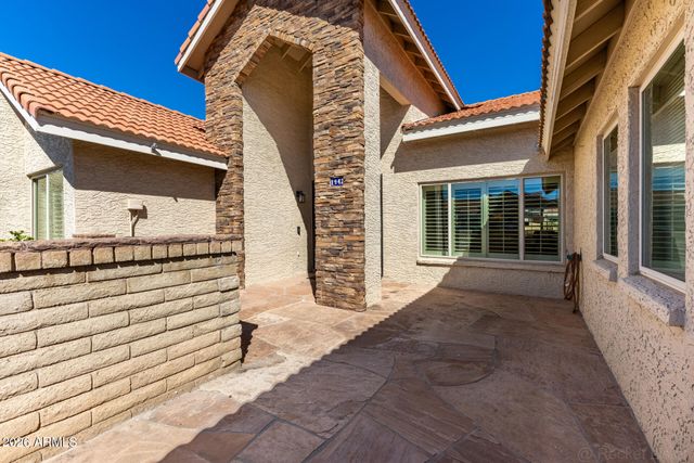 1942 E KRISTA Way, Tempe, AZ 85284