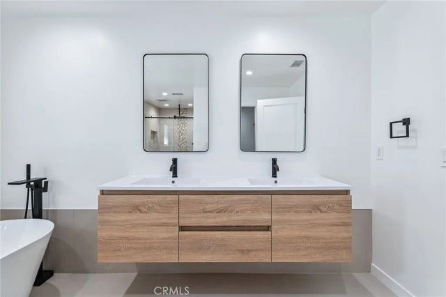 637 Lagoon Street, Needles, CA 92363