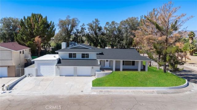 637 Lagoon Street, Needles, CA 92363