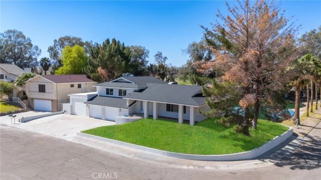 637 Lagoon Street, Needles, CA 92363