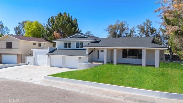 637 Lagoon Street, Needles, CA 92363