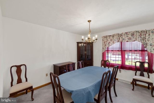 315 FRIENDSHIP LN, Gettysburg, PA 17325
