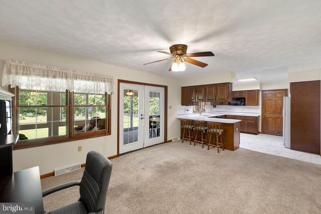 315 FRIENDSHIP LN, Gettysburg, PA 17325