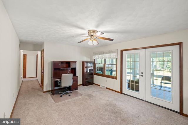 315 FRIENDSHIP LN, Gettysburg, PA 17325