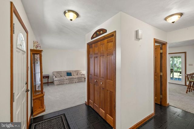 315 FRIENDSHIP LN, Gettysburg, PA 17325