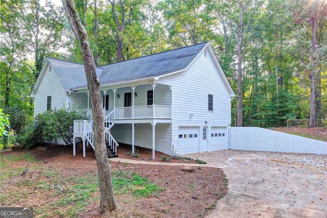 214 Valley Brook Drive, Woodstock, GA 30188