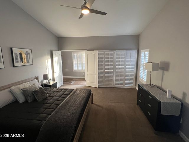 4052 E CHAPAROSA Way, Cave Creek, AZ 85331