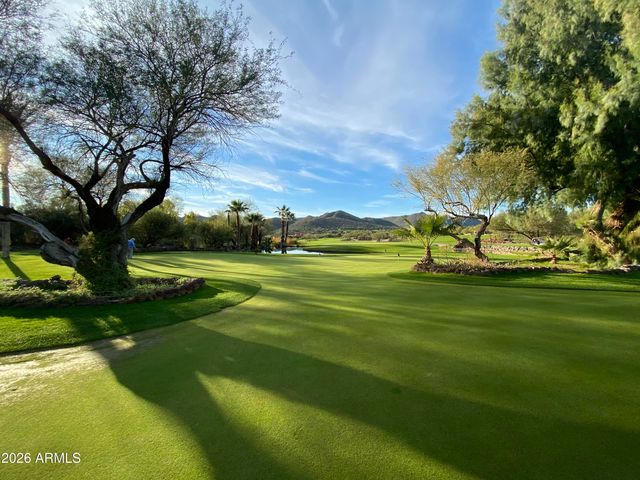 4052 E CHAPAROSA Way, Cave Creek, AZ 85331