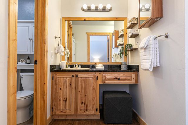 11569 Snowpeak Way Unit 651, Truckee, CA 96161