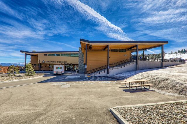 11569 Snowpeak Way Unit 651, Truckee, CA 96161