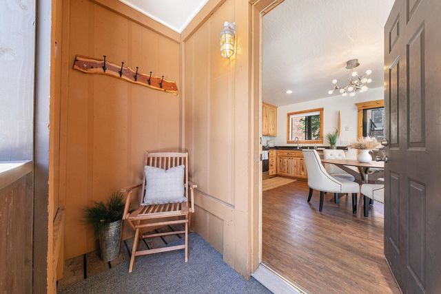 11569 Snowpeak Way Unit 651, Truckee, CA 96161