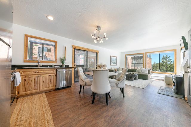 11569 Snowpeak Way Unit 651, Truckee, CA 96161