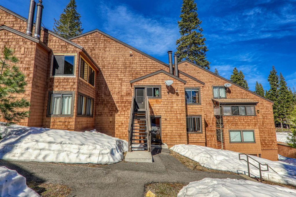 11569 Snowpeak Way Unit 651, Truckee, CA 96161