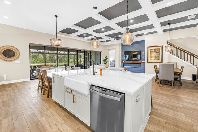 9279 WARM SPRINGS CIRCLE, Parrish, FL 34219