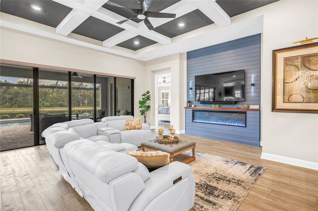 9279 WARM SPRINGS CIRCLE, Parrish, FL 34219