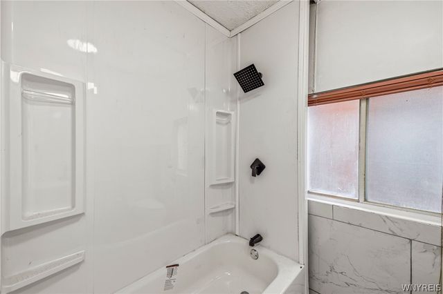 22 Frankfort Avenue, Buffalo, NY 14211
