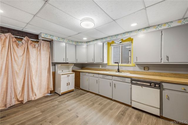 22 Frankfort Avenue, Buffalo, NY 14211