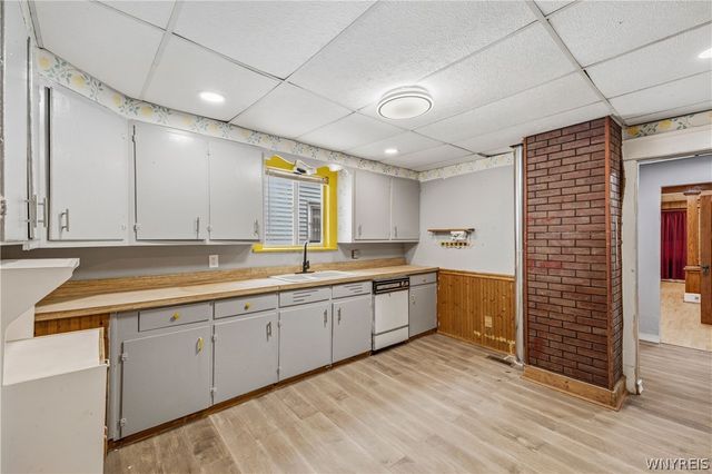 22 Frankfort Avenue, Buffalo, NY 14211
