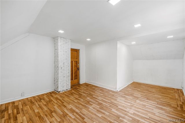 22 Frankfort Avenue, Buffalo, NY 14211