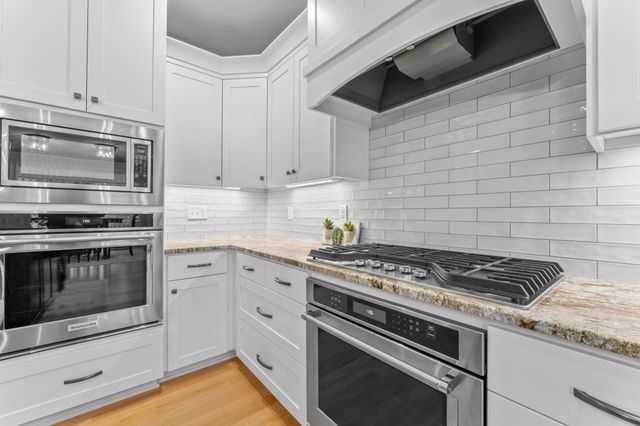 3175 Yellow Rose Lane SW, Rochester, MN 55902