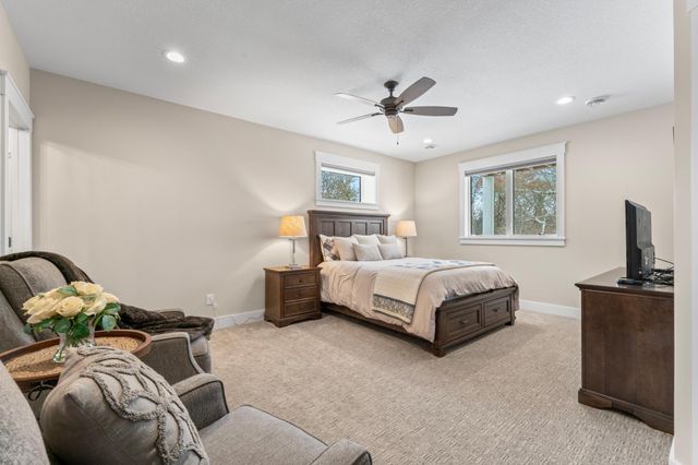 3175 Yellow Rose Lane SW, Rochester, MN 55902