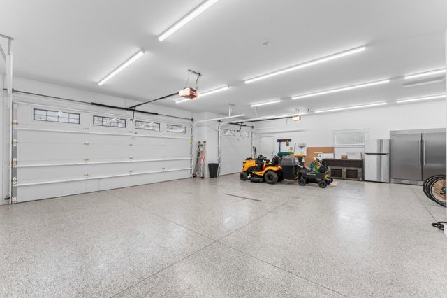 3175 Yellow Rose Lane SW, Rochester, MN 55902