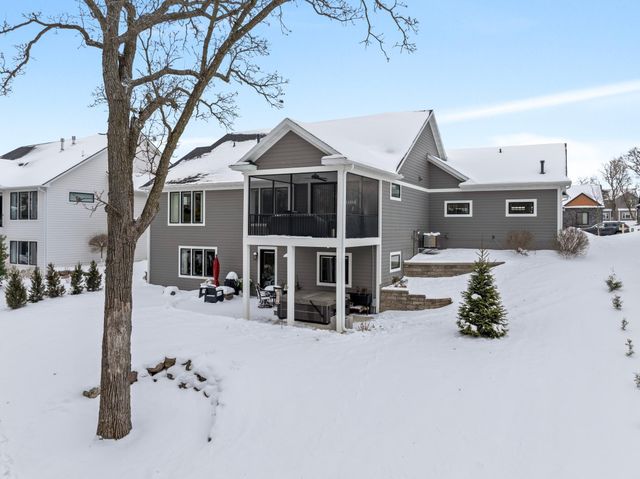 3175 Yellow Rose Lane SW, Rochester, MN 55902