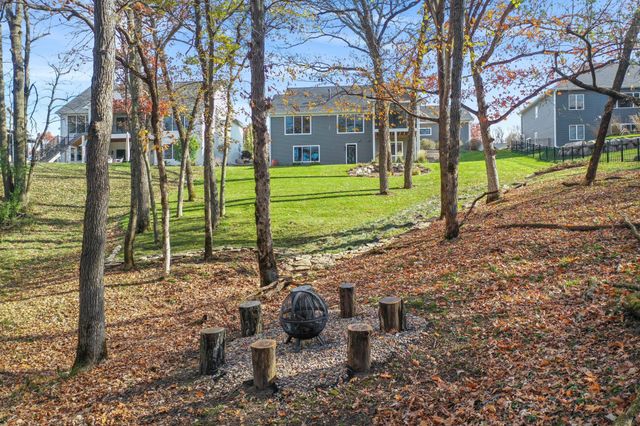 3175 Yellow Rose Lane SW, Rochester, MN 55902