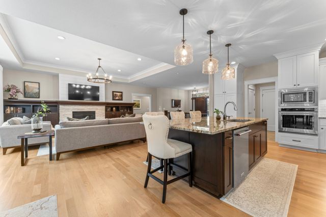 3175 Yellow Rose Lane SW, Rochester, MN 55902