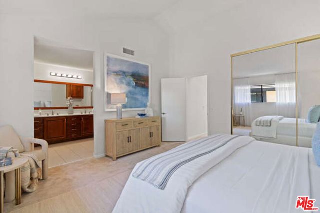 5008 Timberlake Terrace, Culver City, CA 90230