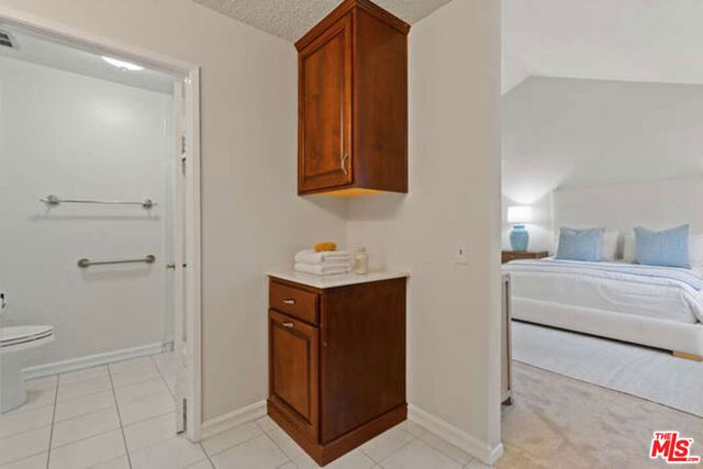 5008 Timberlake Terrace, Culver City, CA 90230