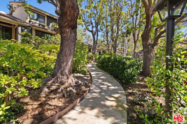 5008 Timberlake Terrace, Culver City, CA 90230