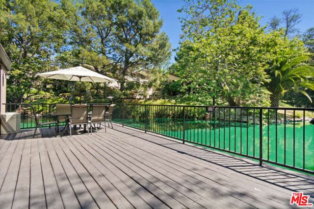 5008 Timberlake Terrace, Culver City, CA 90230