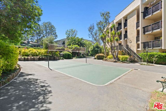 5008 Timberlake Terrace, Culver City, CA 90230