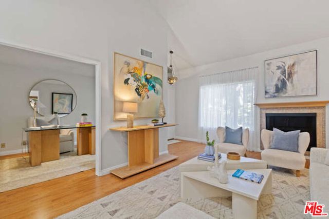 5008 Timberlake Terrace, Culver City, CA 90230