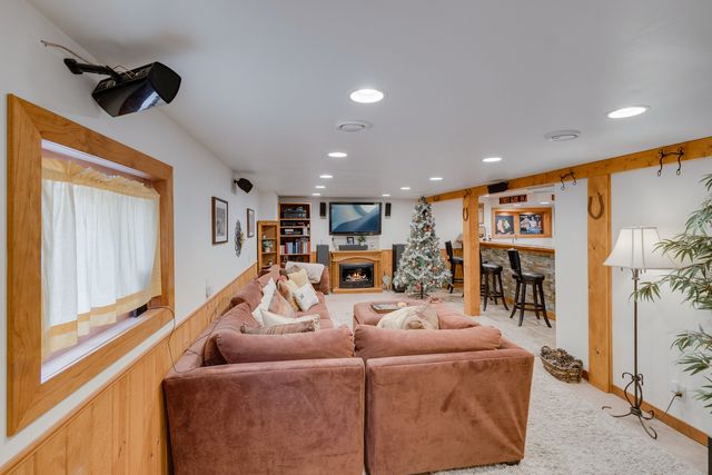 4323 Deyo Avenue, Brookfield, IL 60513