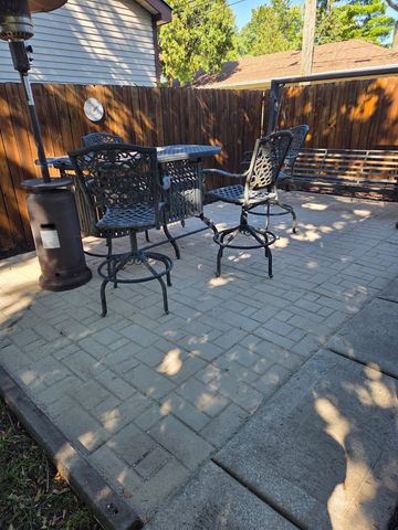 4323 Deyo Avenue, Brookfield, IL 60513