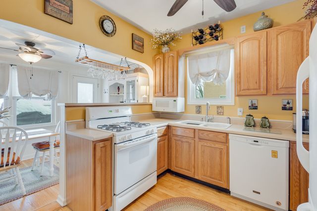 4323 Deyo Avenue, Brookfield, IL 60513