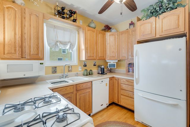 4323 Deyo Avenue, Brookfield, IL 60513