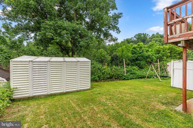 62 W WYOMISSING AVE, Mohnton, PA 19540