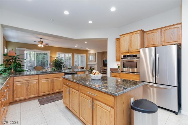2120 Twin Falls Drive, Henderson, NV 89044