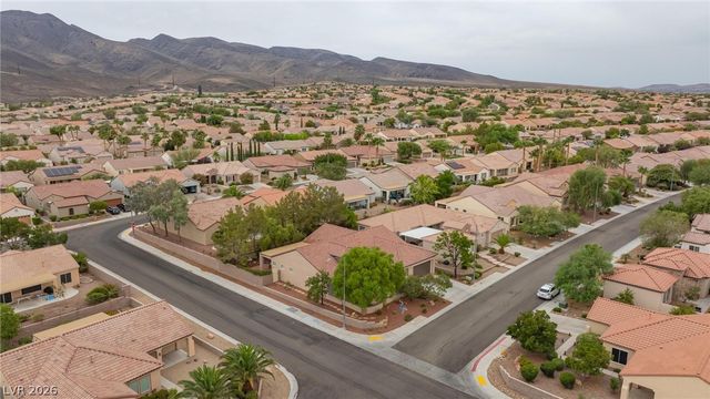 2120 Twin Falls Drive, Henderson, NV 89044